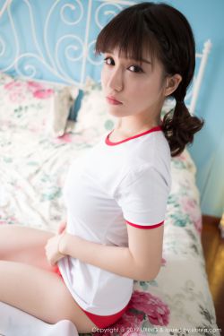 比基尼美女